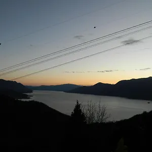 Maggiore House, View, Vignone Appartement