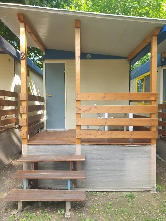 Camping No Stress Hotel Como 0*,  Italië